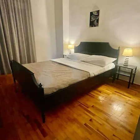 דירה Fbγιώργος πιπερης