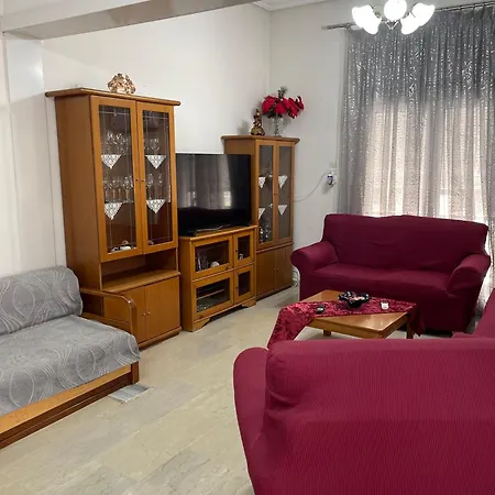 דירה Fbγιώργος πιπερης טריקלה