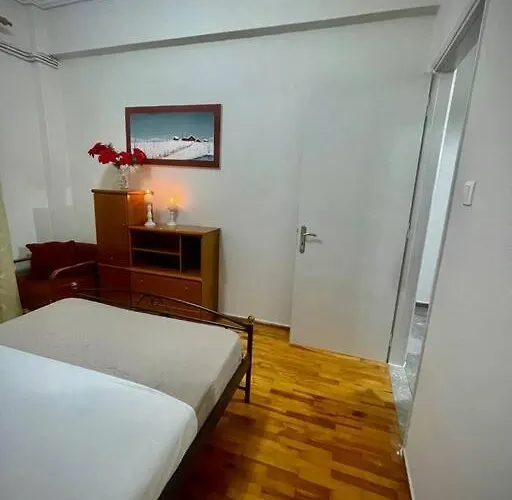 Fbγιώργος πιπερης Apartment